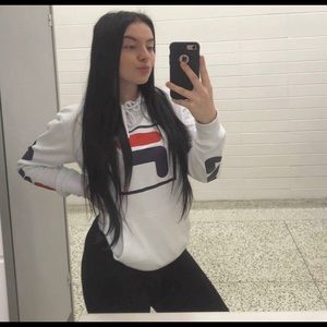 Meet your Posher, Harmony